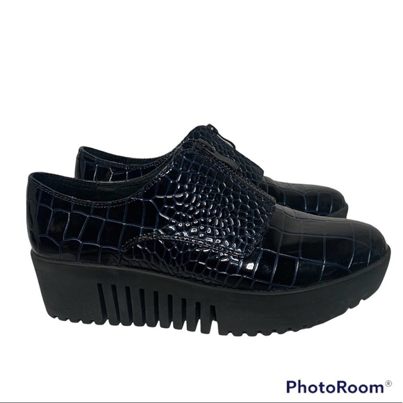 Opening Ceremony Crocodile Embossed Leather Platform Loafers - Picture 3 of 16